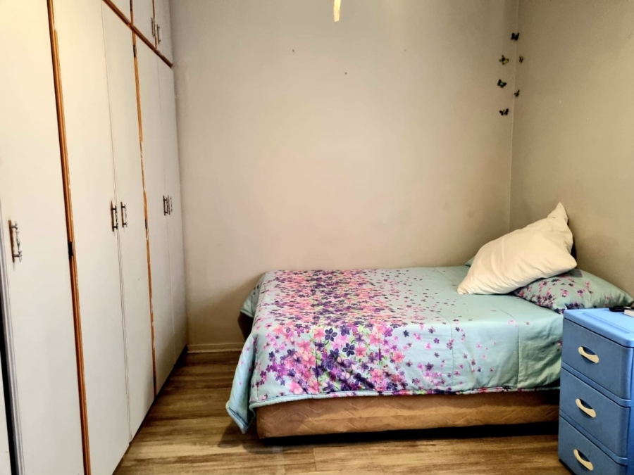 3 Bedroom Property for Sale in Heuwelsig Northern Cape